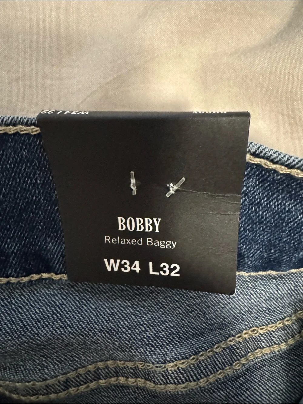 True Religion Men's NWT Dark Blue Bobby Baggy Jeans with Blue Patch Logo 34x32